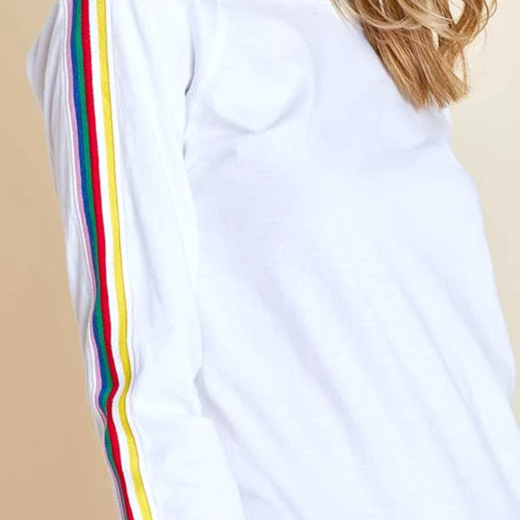 RD Style Long Sleeve White Tee w/Multi Stripes NWT - Picture 2 of 4
